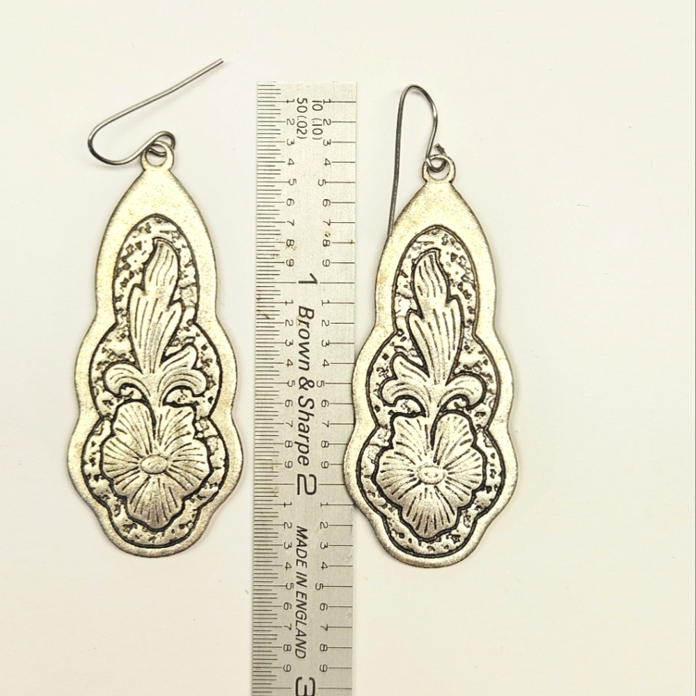 Etched Flower Silvertone Earrings - Picture 4 of 4